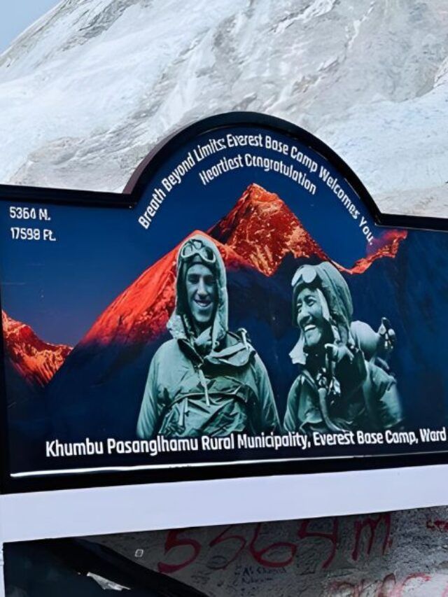 Is iconic stone of Everest base camp being replaced by A board??